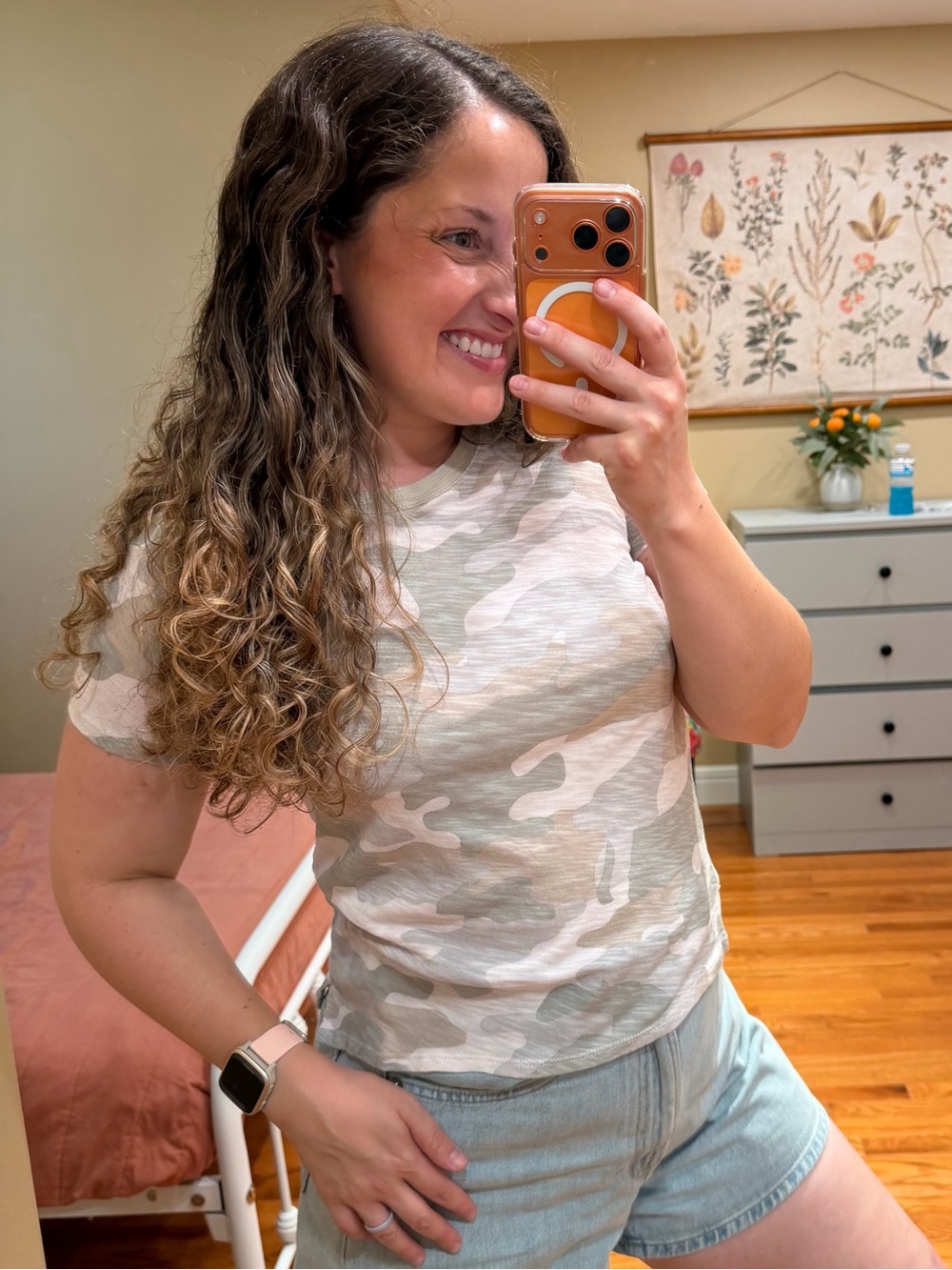 ATM Casual Women's Camo Crewneck Tee in Light Neutral Cotton XS